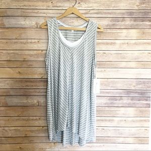 Two by Vince Camuto Tunic 1X